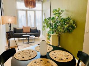 Posedenie v ubytovaní ''Chichi 1'' Chez Adeline Superbe appartement en plein coeur de Sète