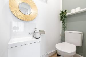 Kúpeľňa v ubytovaní Renovated apartment 3bed 2bath