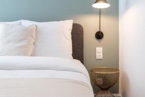 Posteľ alebo postele v izbe v ubytovaní Renovated apartment 3bed 2bath