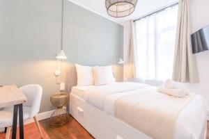 Posteľ alebo postele v izbe v ubytovaní Renovated apartment 3bed 2bath