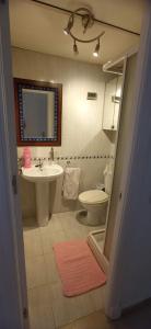 A bathroom at Atico Queen Itimad