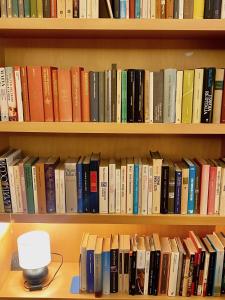 Biblioteca en el departamento