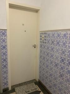 Salle de bains dans l'établissement Apt para 3 pessoas no centro do Recife