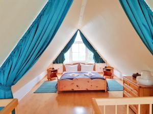 Postel nebo postele na pokoji v ubytování Inselsonne Haus Inge - Fewo Helisa in Breege
