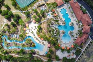 Majoituspaikassa Soltera Resort w/ Lazy River & Private Pool,Min 2 Disney tai sen lähellä sijaitseva uima-allas