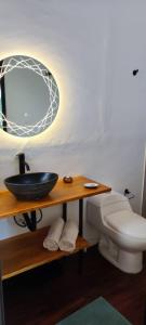 Koupelna v ubytování GLAMPING Aldea Muisca + 37 fotografií