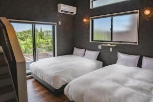 Retreat Villa Aym - Vacation STAY 18153v 객실 침대