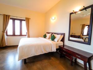 Postel nebo postele na pokoji v ubytování Solaris Beach View Resort & Spa by VOYE HOMES