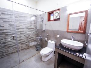 Koupelna v ubytování Solaris Beach View Resort & Spa by VOYE HOMES