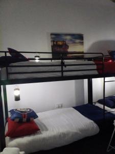 Фотография из галереи Black Pearl Apartment New Brighton в городе Уолласи