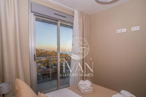 Fotografia z galérie ubytovania Casa Yani Ivan Luxury Homes 3ªPta Sur 1ªLínea v destinácii Oropesa del Mar