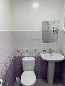 Vannituba majutusasutuses Zangu Hotel