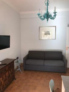 2 pieces rue Dal Pozzo