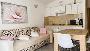 Kuchyň nebo kuchyňský kout v ubytování Apartment in Povlja with terrace, air conditioning, WiFi, washing machine 3419-3 + 18 fotografií