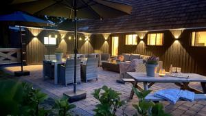 Posezení v ubytování B&B Kuiper in Friesland