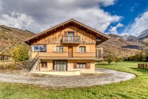 Nespecifikovaný výhled na hory nebo výhled na hory při pohledu z apartmánu