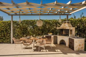 Patio alebo iná vonkajšia časť ubytovania My Villa Kefalonia Lourdas Beach + 34 fotografií