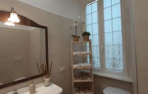 Kép Pini di Roma-New and cozy apt in Rome city center- Metro A "Re di Roma" szállásáról Rómában a galériában