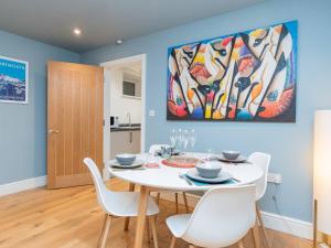 Kép Pass the Keys 2 bed flat in fabulous location with parking szállásáról Bathban a galériában