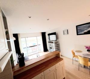 Köök või kööginurk majutusasutuses Skyline suite 2