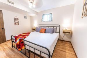 Voodi või voodid majutusasutuse Tribesman Resort #1 on Table Rock Lake by Silver Dollar City toas +39 fotot