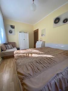 Postel nebo postele na pokoji v ubytování Home Jurmala