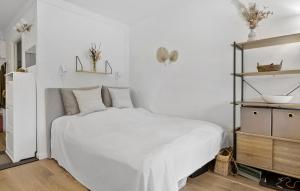 Posteľ alebo postele v izbe v ubytovaní Beautiful Apartment In Helsingør