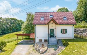 The building in which the holiday home is located