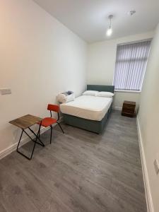 Gallery image of Chief Vic Guest house in Oldham