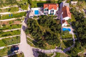 Fotografia z galérie ubytovania Villa Filip Spa & Relax Makarska v destinácii Makarska + 37 fotografií