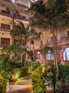 Zahrada ubytování Thebes Hotel