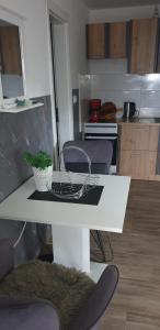 Kuchyň nebo kuchyňský kout v ubytování Apartment Jessy