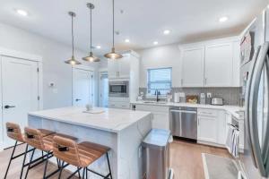 Fotografie z fotogalerie ubytování Modern Townhouse w/ ve Washingtonu