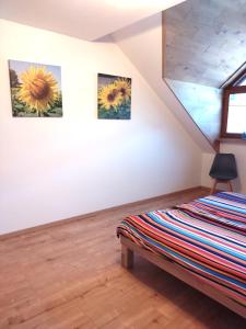 Katil atau katil-katil dalam bilik di Ferienwohnung Veldenz