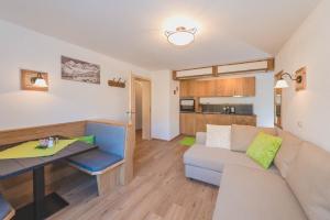 Kuchyň nebo kuchyňský kout v ubytování Landhaus Sunseitn + 16 fotografií