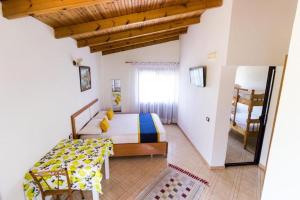 Gulta vai gultas numurā naktsmītnē Vila Toskaj