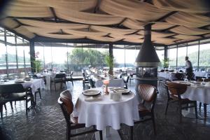 Restaurace v ubytování Vela Verde Hotel & SPA