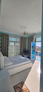 Fari Hotel - Image 4