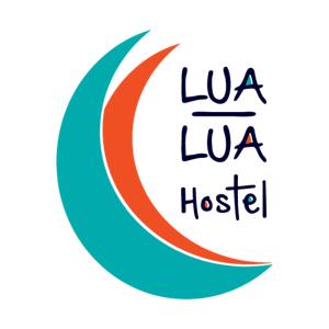 En logo, et sertifikat eller et firmaskilt på Lua Lua Hostel Las Palmas