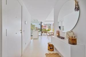 Fotografie z fotogalerie ubytování Beautiful Deluxe Garden Apartment v destinaci Fuengirola