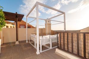 Balkón alebo terasa v ubytovaní Luxurious Apartment In Terrazas Del Duque