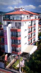 O edifício em que o hotel se localiza
