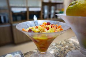 Comida no hotel ou em algum lugar perto