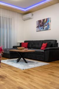 Prostor za sedenje u objektu Royal Apartman