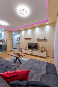 Prostor za sedenje u objektu Royal Apartman