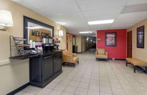 Príslušenstvo na prípravu kávy alebo čaju v ubytovaní Extended Stay America Suites - Rochester - Henrietta