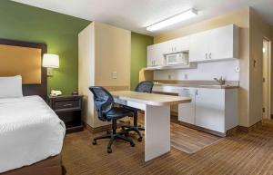 Kuchyňa alebo kuchynka v ubytovaní Extended Stay America Suites - Rochester - Henrietta