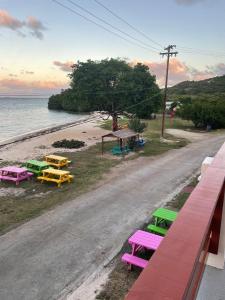 Φωτογραφία από το άλμπουμ του Cool Breeze Suites σε Union Island
