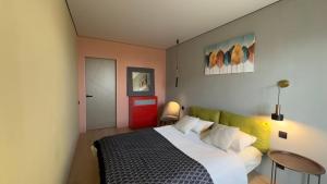 Легло или легла в стая в 2 room Modern Apartment