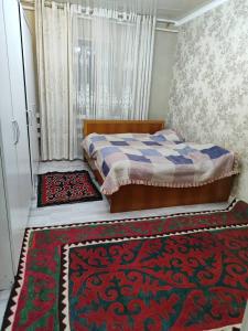 Imagen de la galería de Azis Guest House, Hostel, en Kyzylemgek